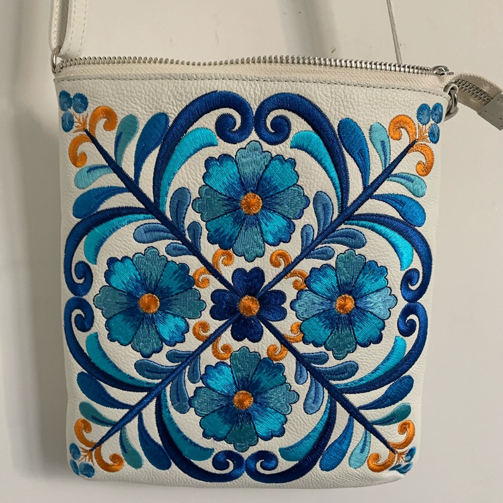 Shoulder purse